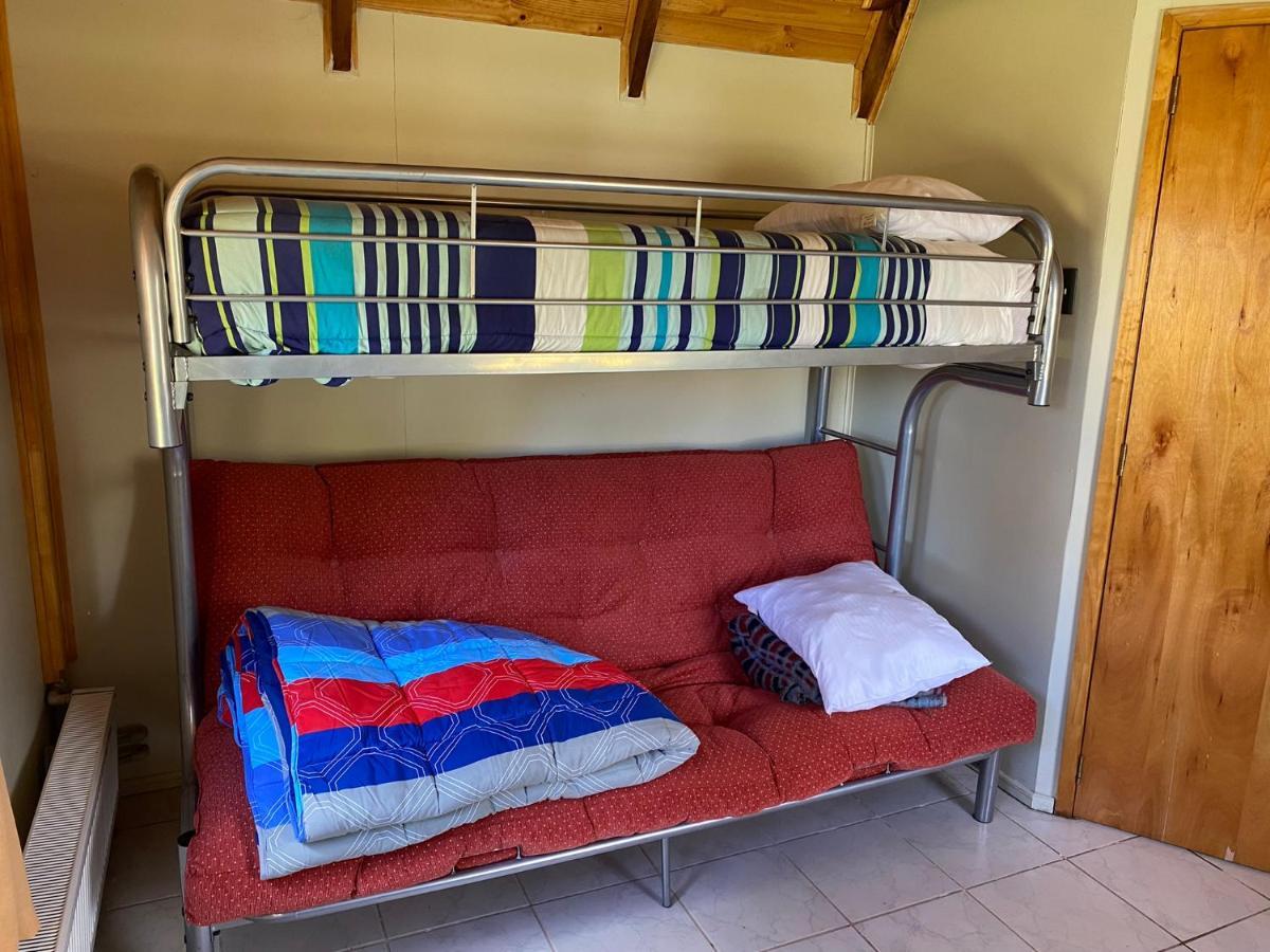 Hostal Los Pioneros Puerto Natales Ngoại thất bức ảnh