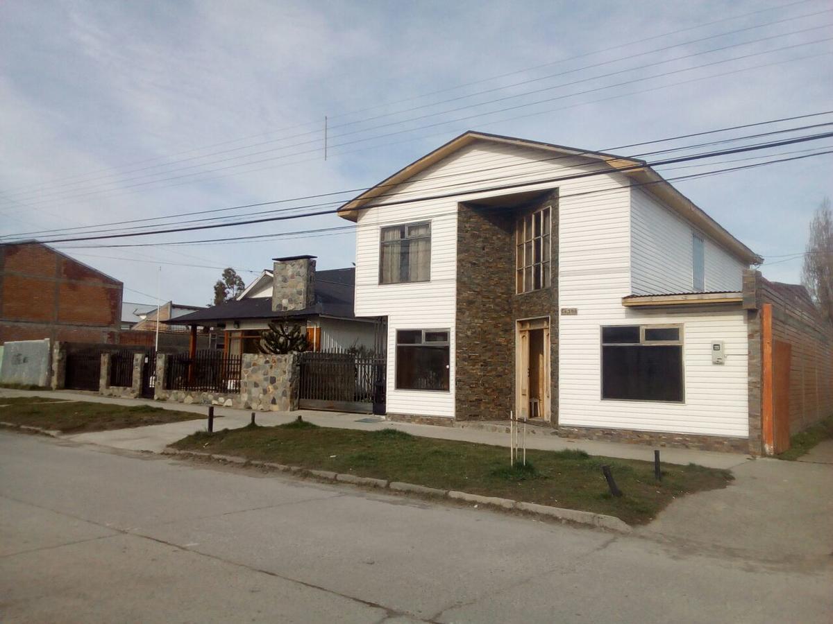 Hostal Los Pioneros Puerto Natales Ngoại thất bức ảnh